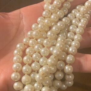 Elegant vintage Pearl Necklace